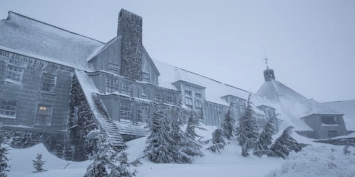 10 Suspenseful Novels Set in Hotels, Motels, and Inns